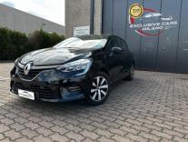 Noleggio Senza Conducente Renault Clio 5°s a Como