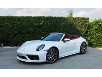 Noleggio Senza Conducente Porsche 911 a Varese